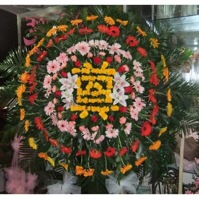 祭奠花圈